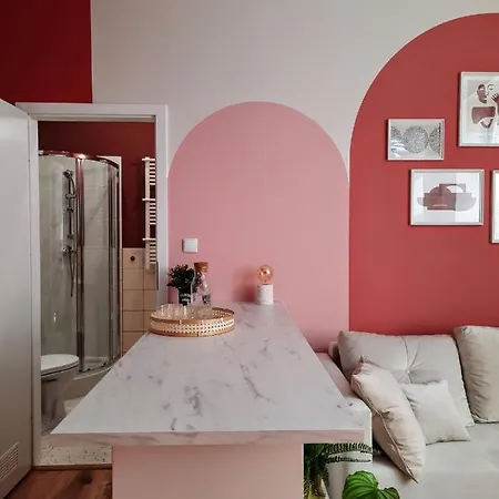 Moniuszki Studio 2 With Sofa Bed *